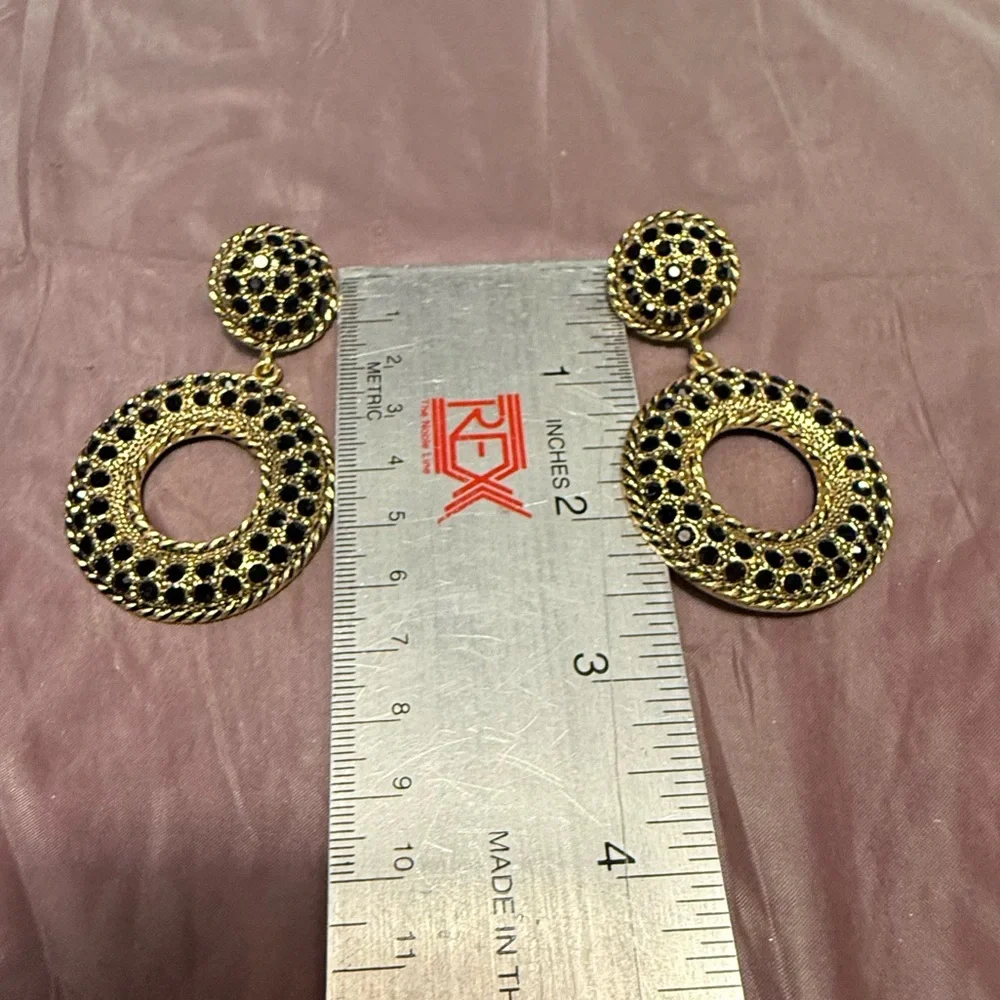 Vintage Carlisle Gold and Black Circle 2” Drop Earrings - Picture 4 of 7